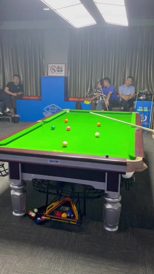 卡住防守者 卡住防守者